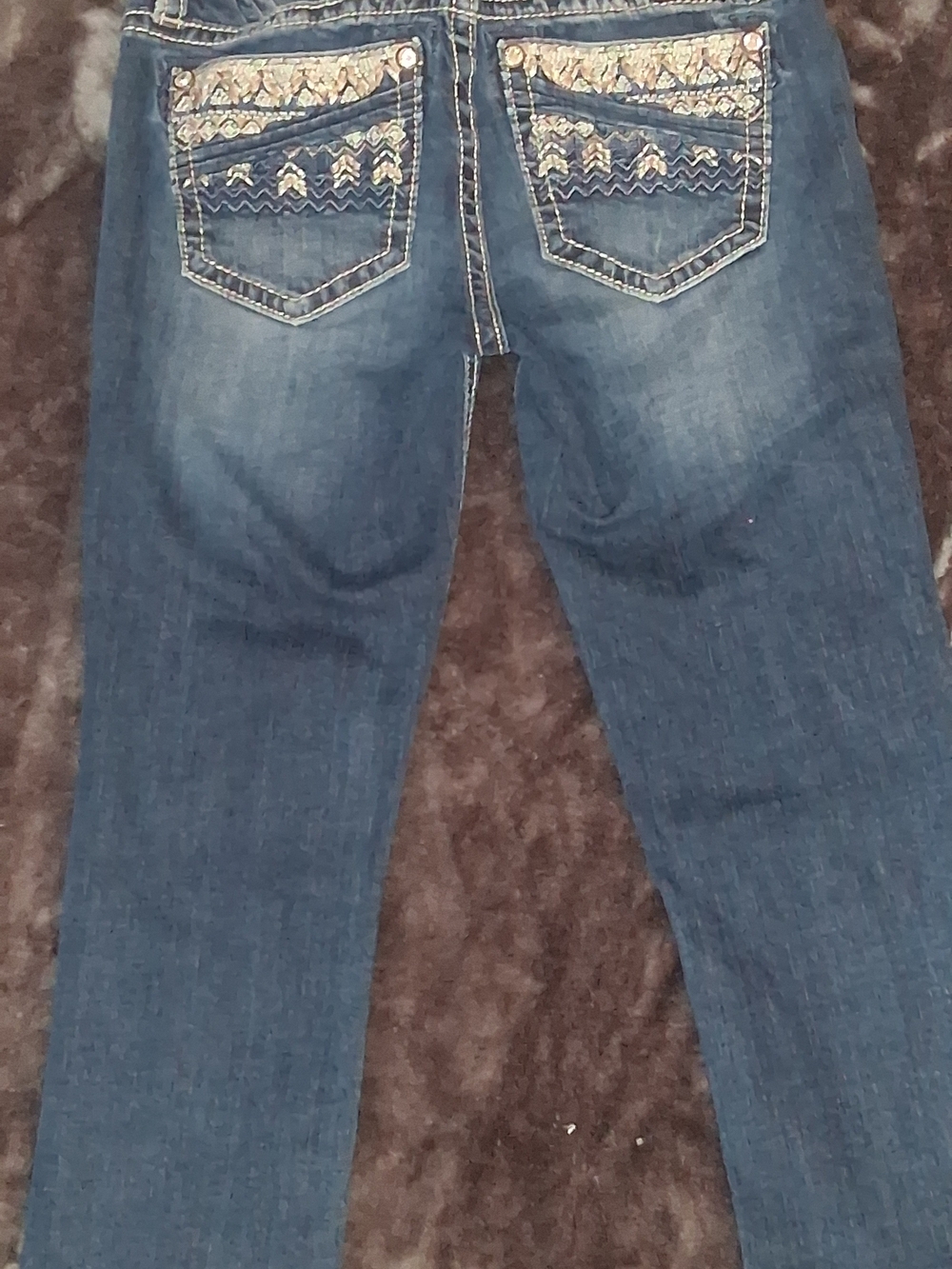 Miss Me Light-Medium Blue Capri Jeans with Contrast Stitching - Picture 7 of 8